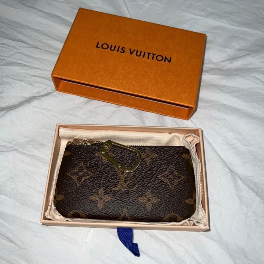 LV Monogram Key Pouch - Picture 5 of 7